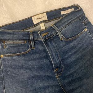 Frame Le High Skinny jean